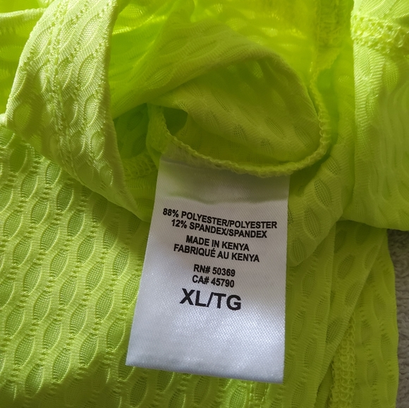 Juicy Couture Women's Active Tank - XL - Picture 9 of 10